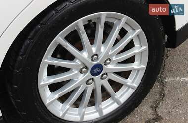 Мінівен Ford C-Max 2014 в 