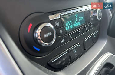 Минивэн Ford C-Max 2015 в 