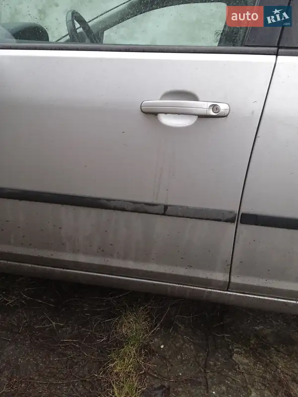 Минивэн Ford C-Max 2004 в 