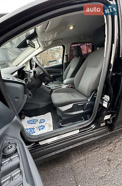 Минивэн Ford C-Max 2014 в Киеве