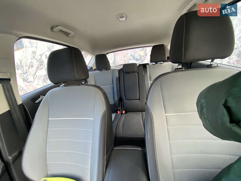 Мінівен Ford C-Max 2015 в Києві