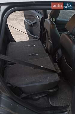 Мінівен Ford C-Max 2013 в 