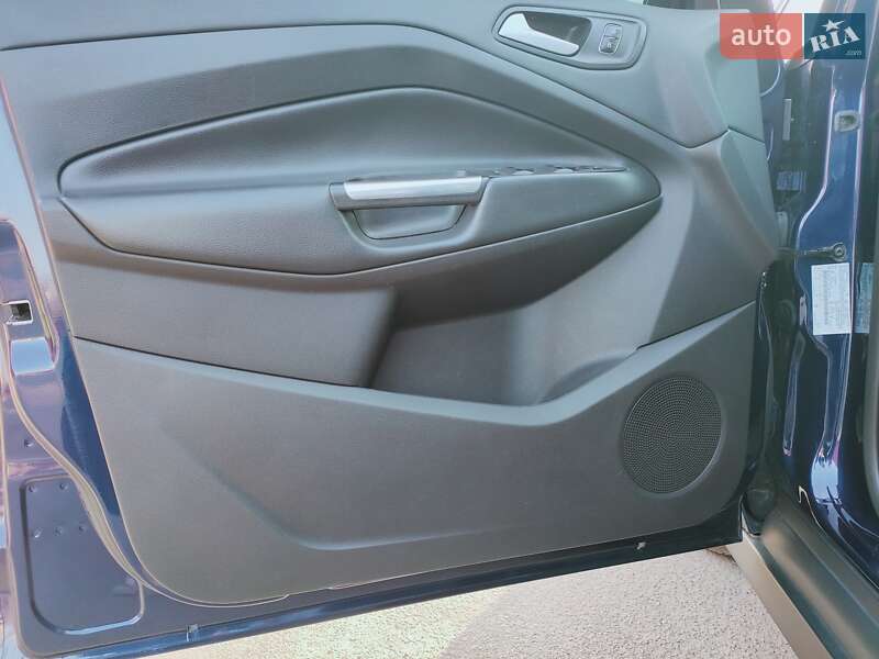 Минивэн Ford C-Max 2017 в Киеве фото 18 Минивэн Ford C-Max 2017 в Киеве