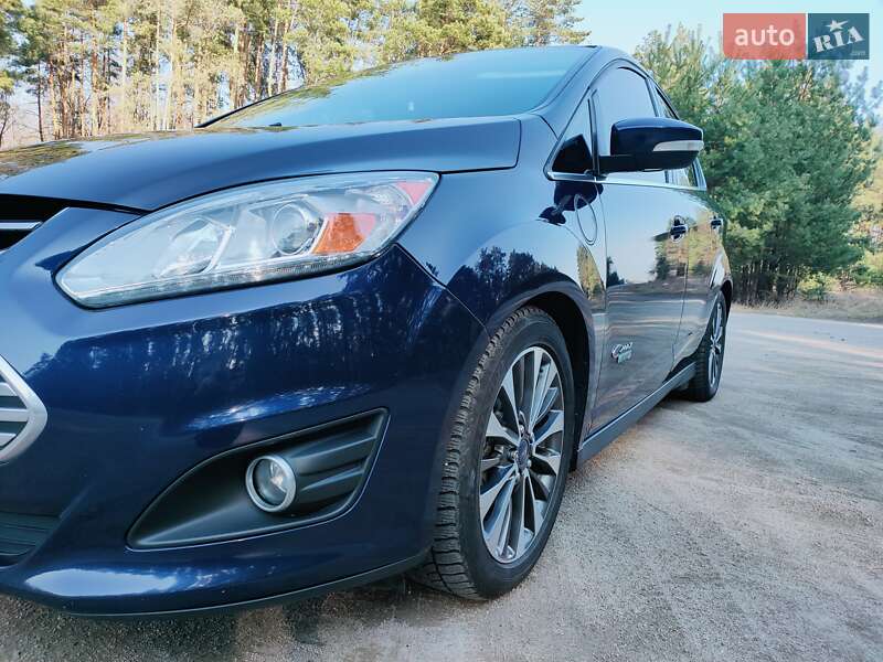 Минивэн Ford C-Max 2017 в Киеве фото 8 Минивэн Ford C-Max 2017 в Киеве