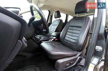 Минивэн Ford C-Max 2017 в 
