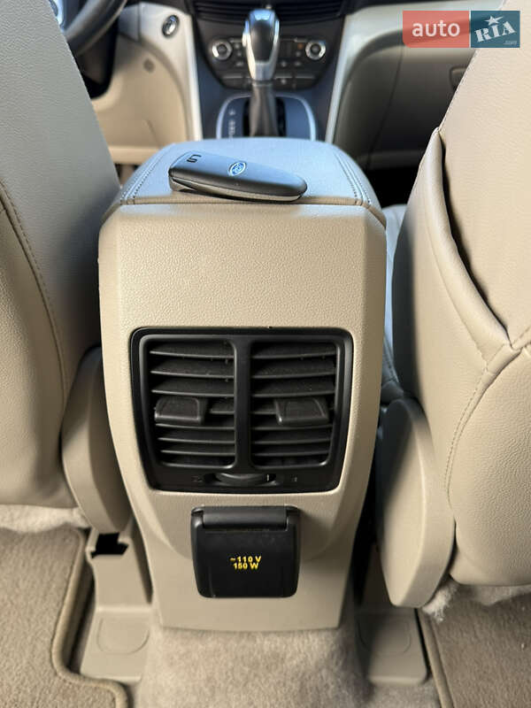 Минивэн Ford C-Max 2015 в Одессе