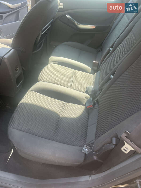 Минивэн Ford C-Max 2009 в Львове фото 27 Минивэн Ford C-Max 2009 в Львове