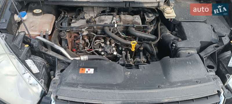 Мінівен Ford C-Max 2010 в Кам'янець-Подільському