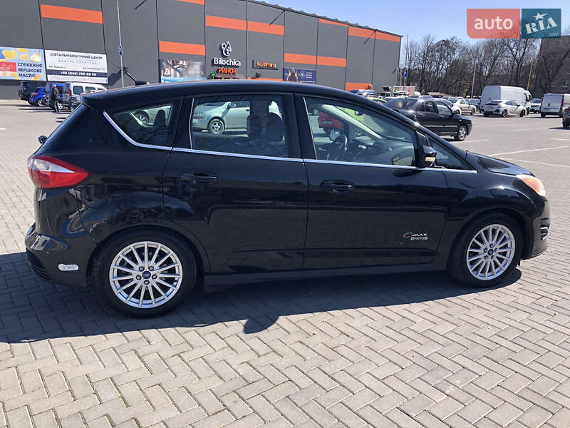 Мінівен Ford C-Max 2014 в Ужгороді