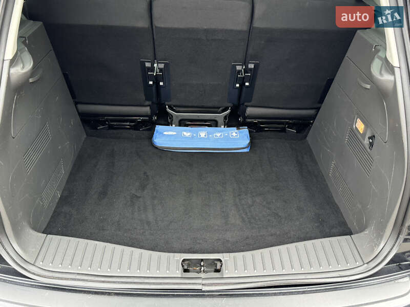 Минивэн Ford C-Max 2009 в Вознесенске