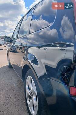Минивэн Ford C-Max 2010 в 