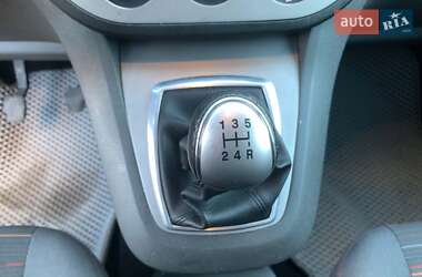 Минивэн Ford C-Max 2009 в 
