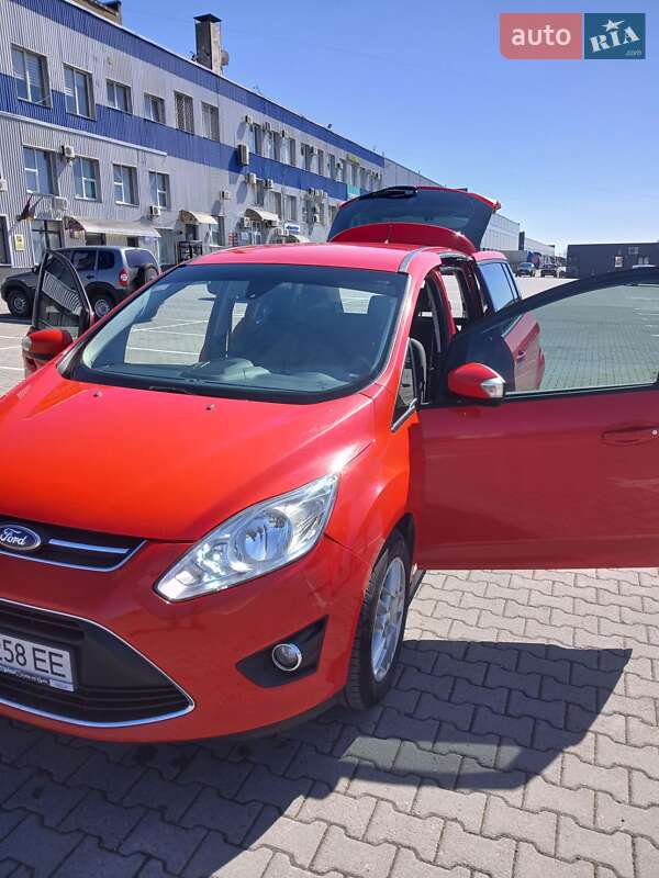 Минивэн Ford C-Max 2015 в Черновцах