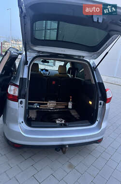 Минивэн Ford C-Max 2011 в 