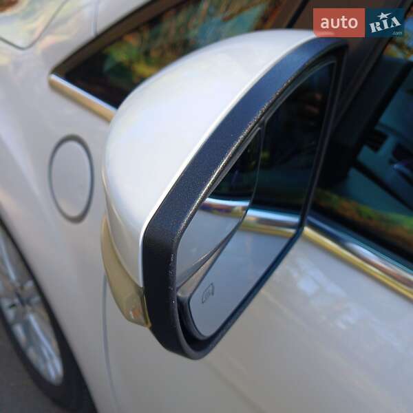 Минивэн Ford C-Max 2015 в Бородянке