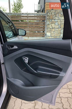 Мінівен Ford C-Max 2012 в 