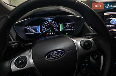 Минивэн Ford C-Max 2015 в 
