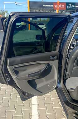 Минивэн Ford C-Max 2009 в 