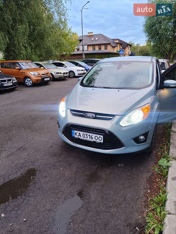 Минивэн Ford C-Max 2013 в Киеве
