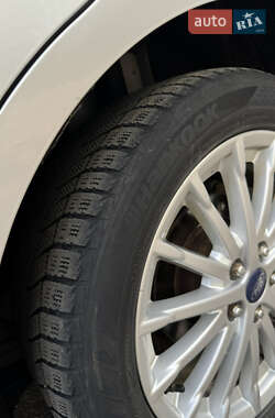 Минивэн Ford C-Max 2014 в 