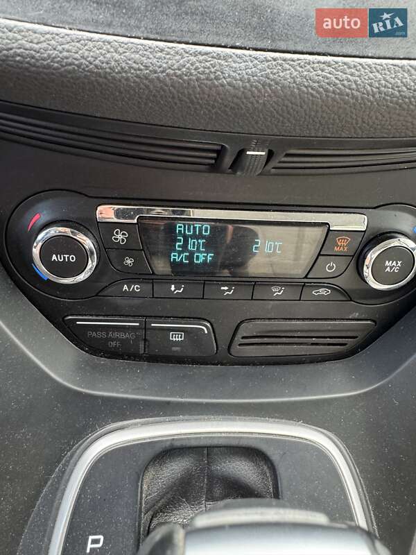 Минивэн Ford C-Max 2014 в Киеве
