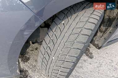Минивэн Ford C-Max 2013 в 