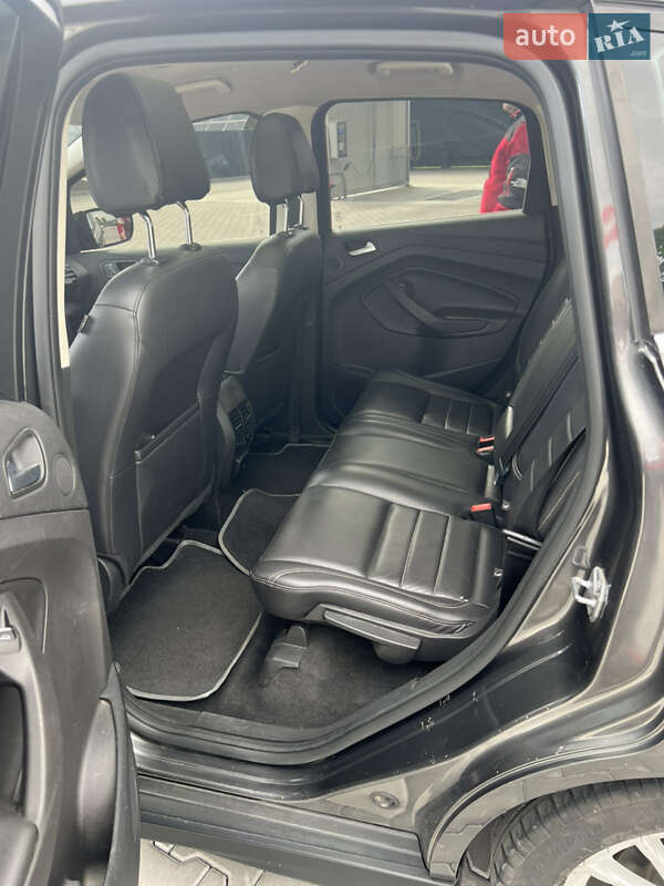 Минивэн Ford C-Max 2016 в Владимире