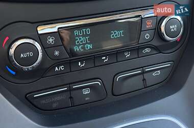 Минивэн Ford C-Max 2015 в 