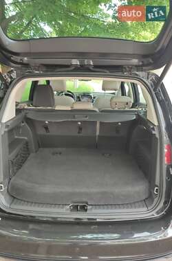 Минивэн Ford C-Max 2013 в 