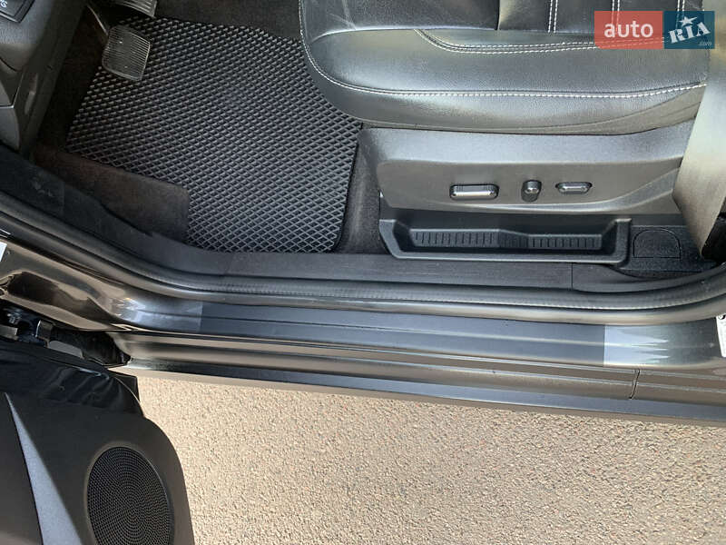 Мінівен Ford C-Max 2017 в Івано-Франківську