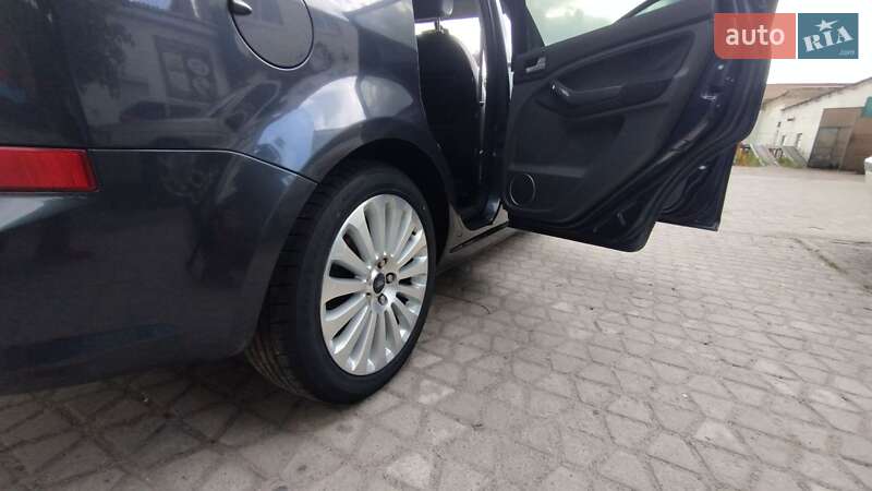 Минивэн Ford C-Max 2009 в Луцке фото 8 Минивэн Ford C-Max 2009 в Луцке
