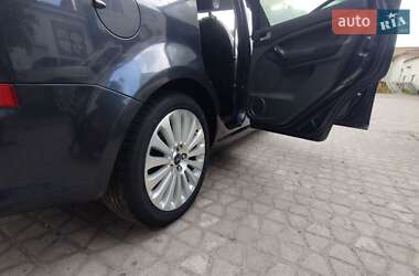 Минивэн Ford C-Max 2009 в 