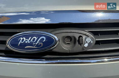 Минивэн Ford C-Max 2009 в 