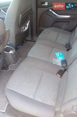 Мінівен Ford C-Max 2010 в 