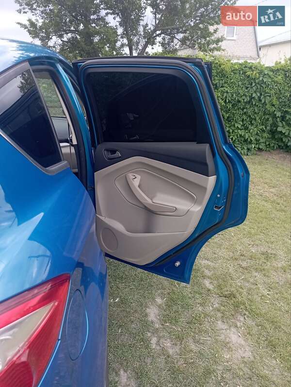 Минивэн Ford C-Max 2013 в Днепре