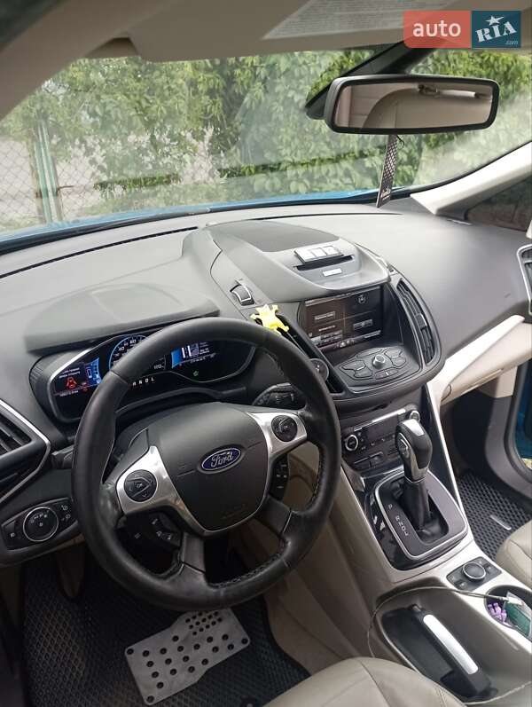 Минивэн Ford C-Max 2013 в Днепре