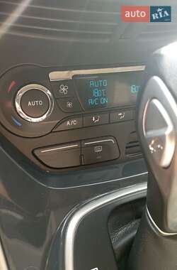 Минивэн Ford C-Max 2013 в 