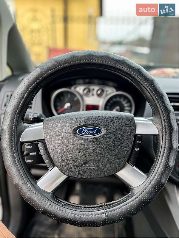 Минивэн Ford C-Max 2010 в Луцке