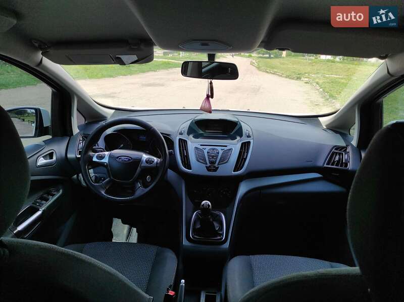 Минивэн Ford C-Max 2012 в Ромнах