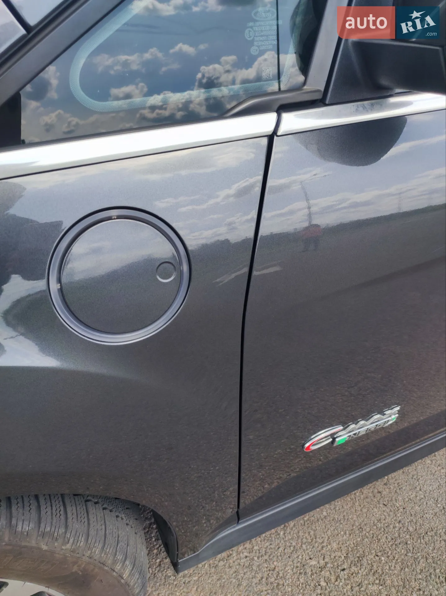 2017 Ford C-MAX - мініатюра 32