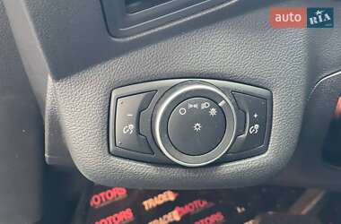 Минивэн Ford C-Max 2015 в 