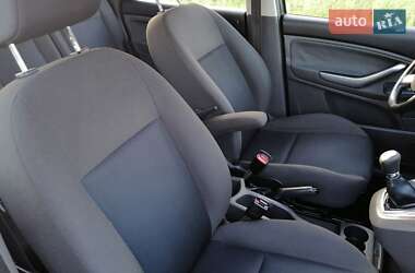 Минивэн Ford C-Max 2010 в 