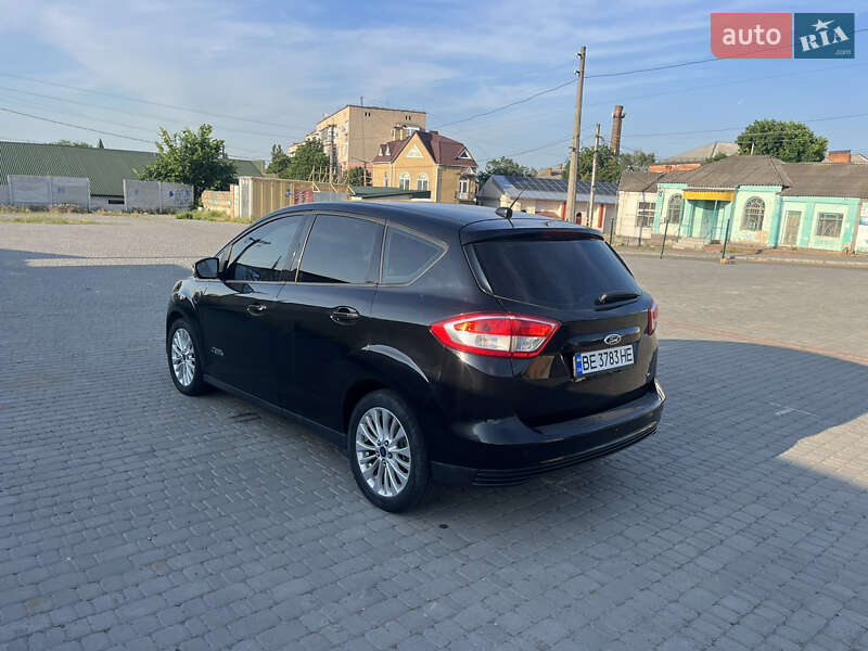 Минивэн Ford C-Max 2017 в Первомайске