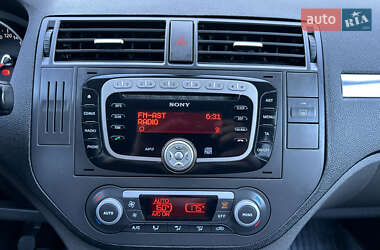 Мінівен Ford C-Max 2009 в 