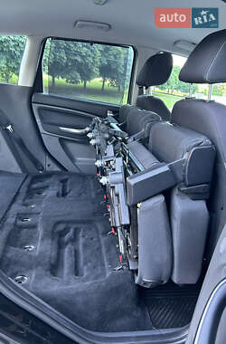Мінівен Ford C-Max 2009 в 