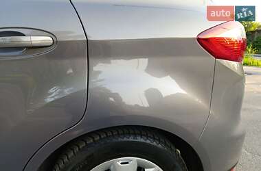 Минивэн Ford C-Max 2012 в 