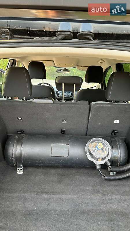 Минивэн Ford C-Max 2013 в Кременчуге