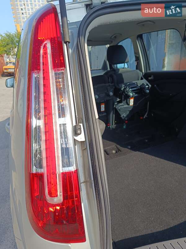 Минивэн Ford C-Max 2009 в Киеве фото 22 Минивэн Ford C-Max 2009 в Киеве