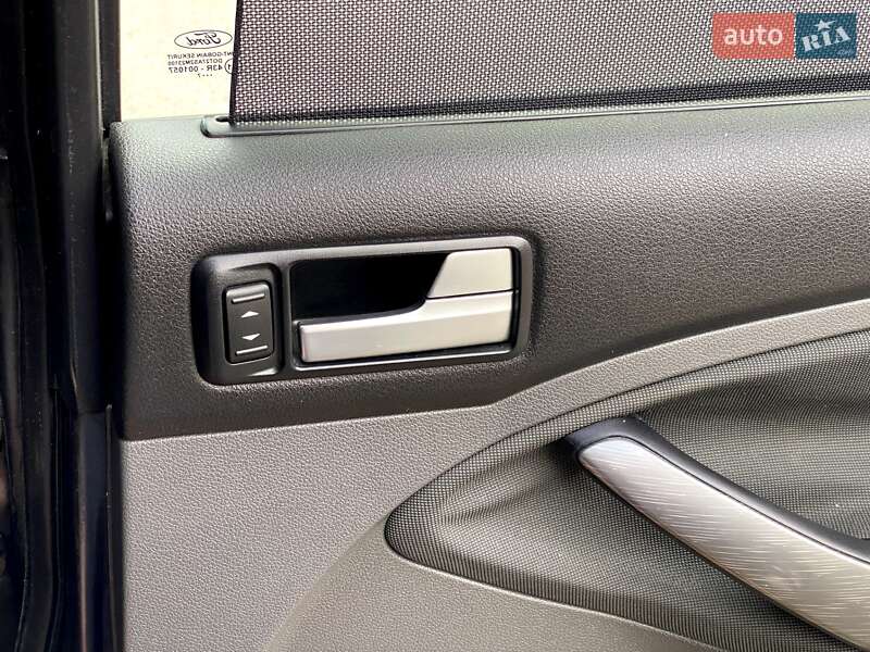 Минивэн Ford C-Max 2007 в Харькове фото 44 Минивэн Ford C-Max 2007 в Харькове