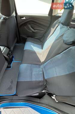 Минивэн Ford C-Max 2013 в 